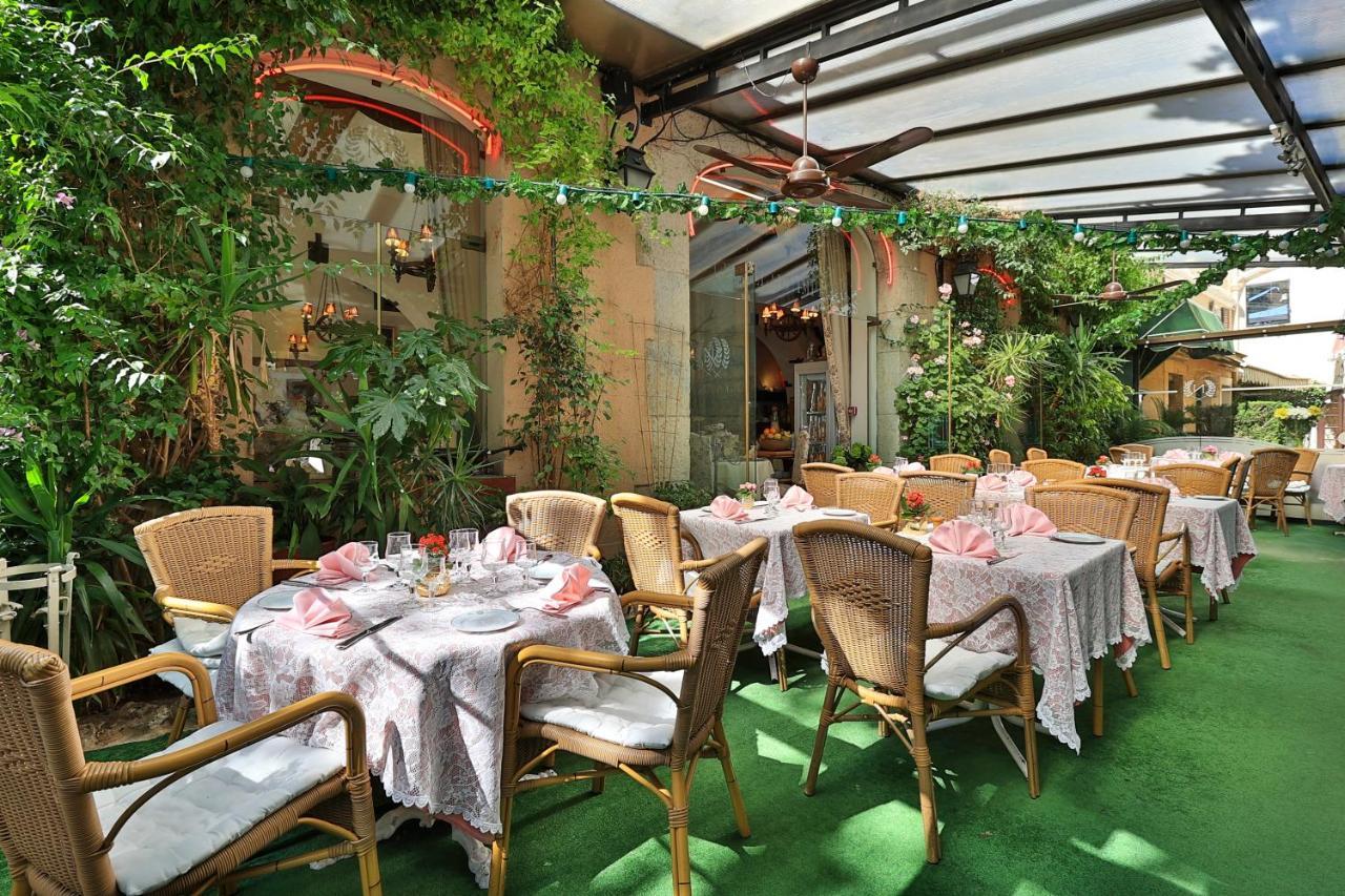 Logis Le Relais Imperial Hotel Saint-Vallier-de-Thiey Luaran gambar