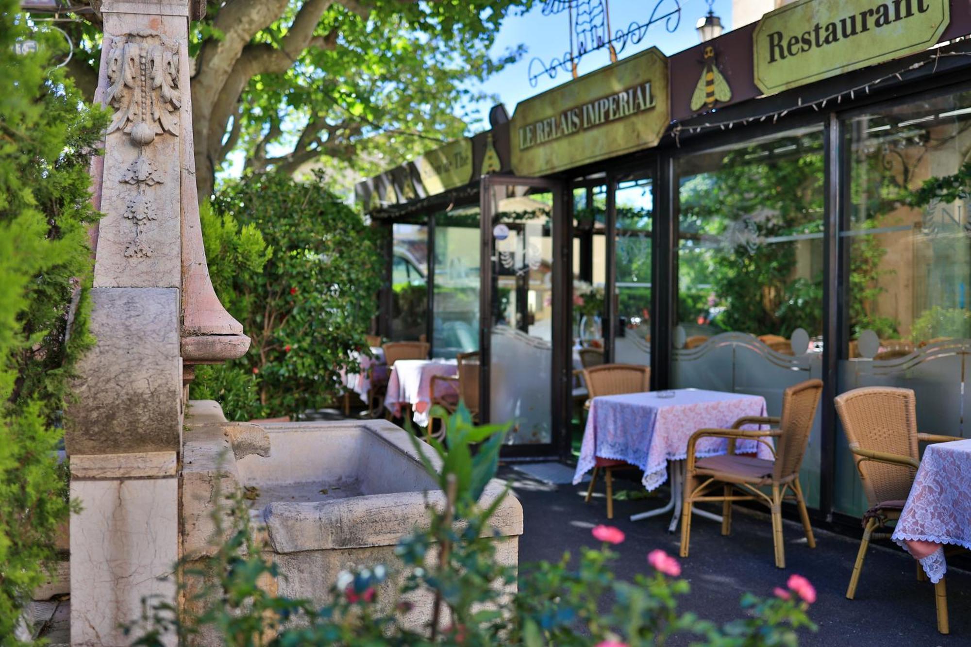 Logis Le Relais Imperial Hotel Saint-Vallier-de-Thiey Luaran gambar